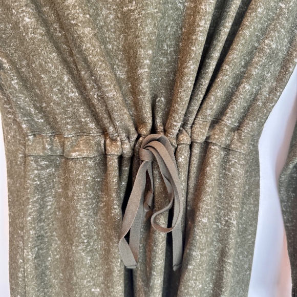 cabi Solace Knit Dress, #4016, M, EUC, Olive Green - Picture 5 of 10